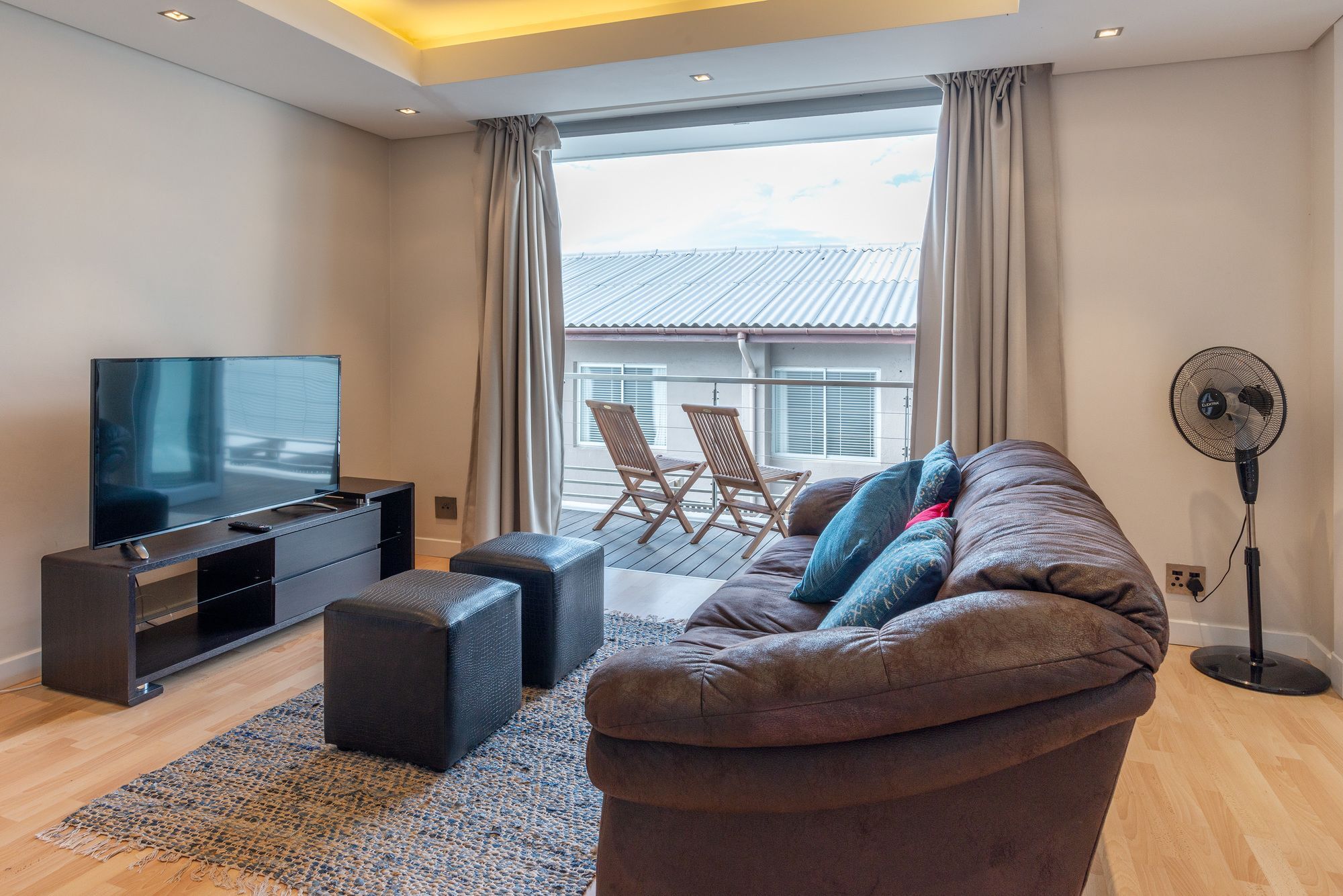 The Edge 1 Apartment *